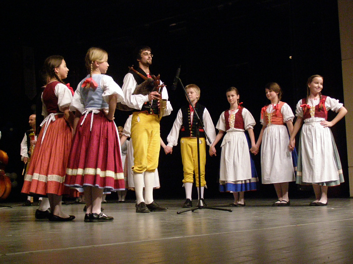 img00121.jpg